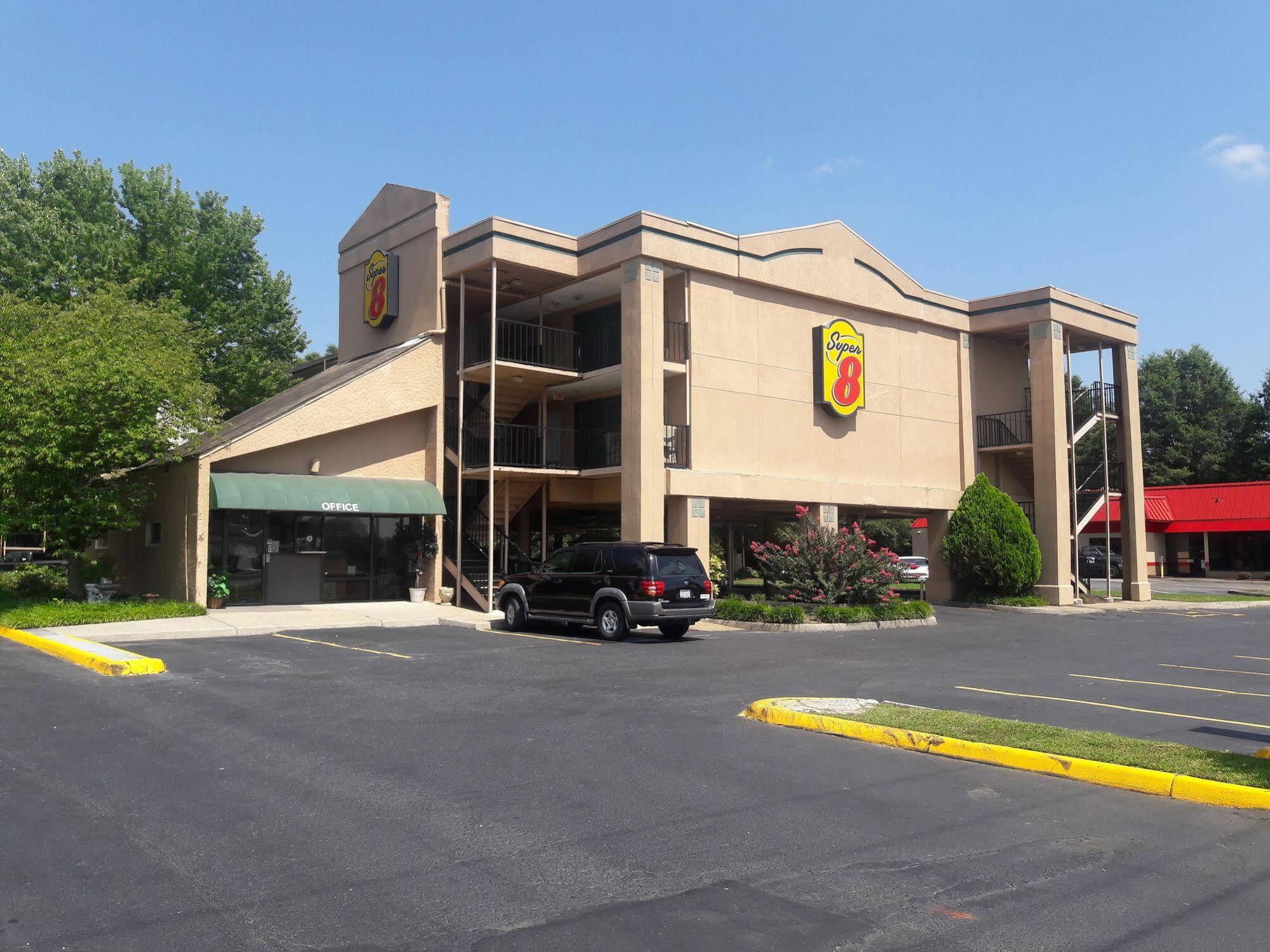 Super Inn Williamsburg Norge Zewnętrze zdjęcie